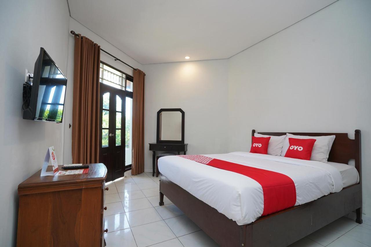 Hotel Oyo 2122 Puri