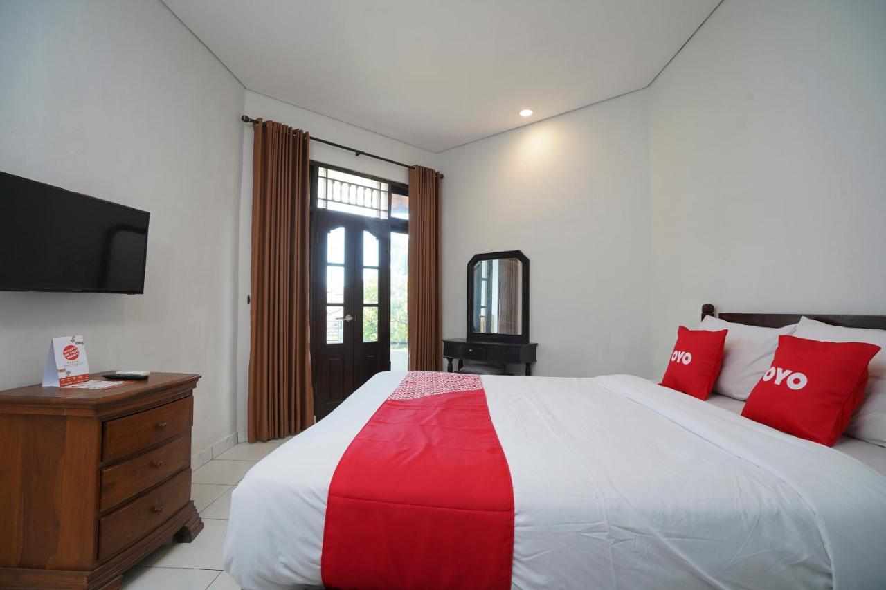 Oyo 2122 Puri Sanur (Bali)