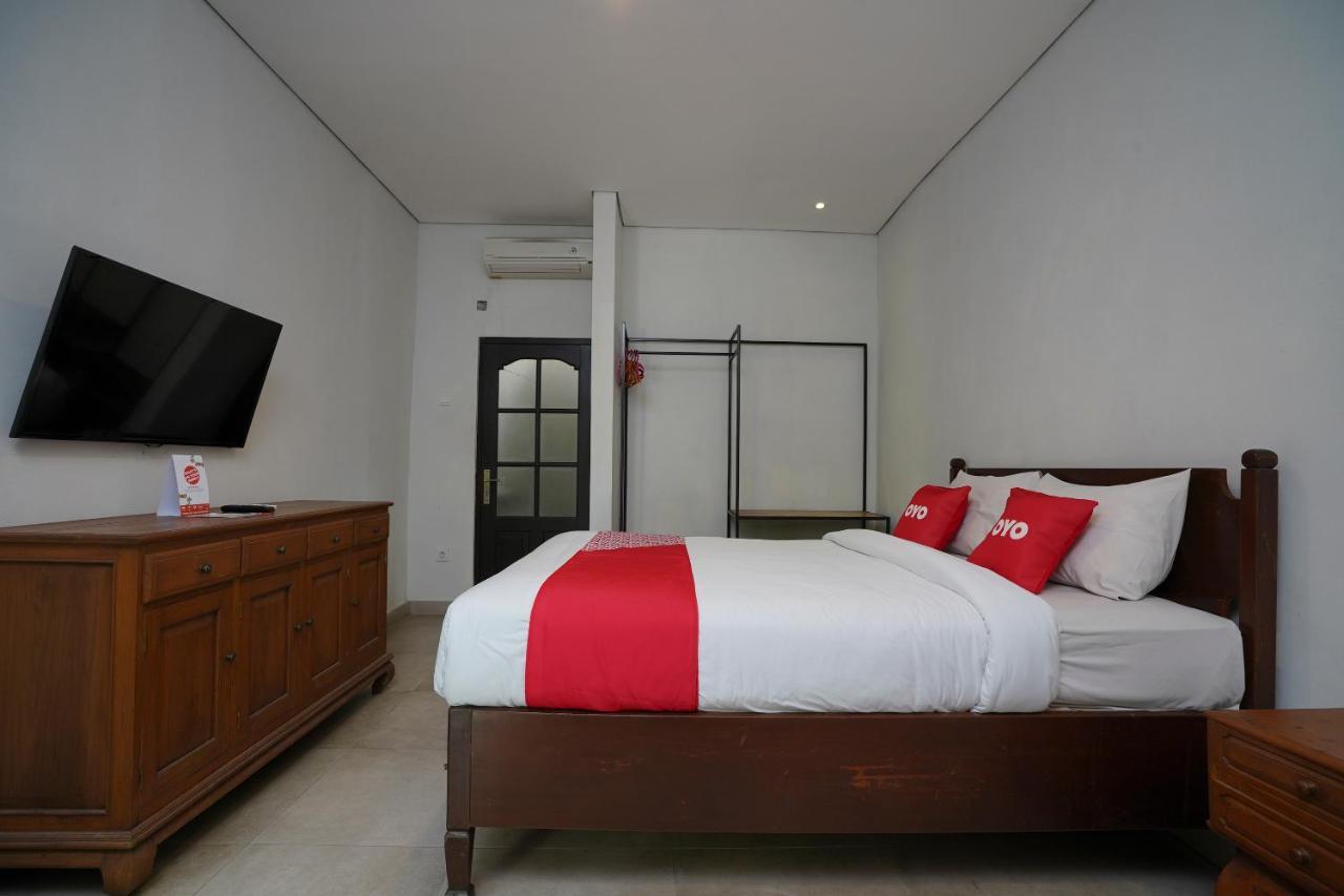 Hotel Oyo 2122 Puri 2*