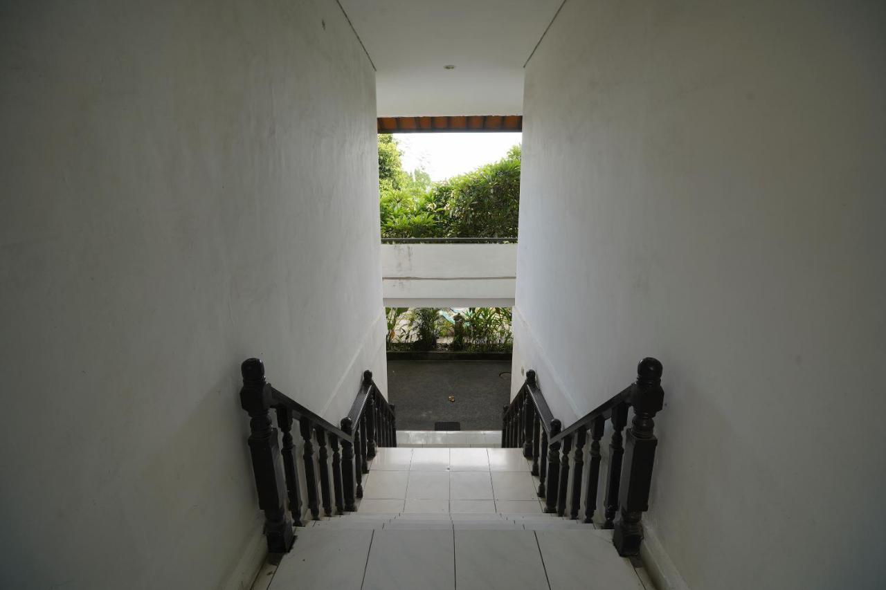 Oyo 2122 Puri 2*