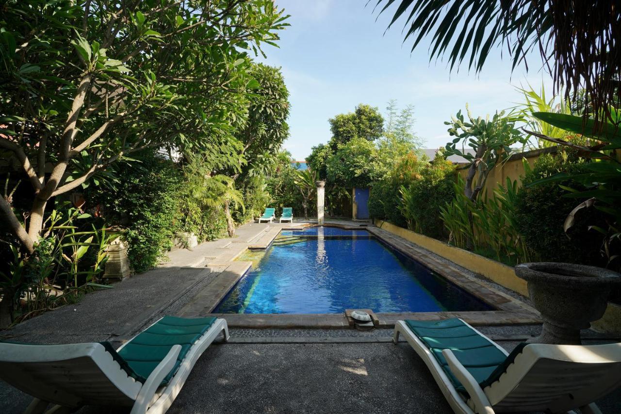 Hotel Oyo 2122 Puri 2*